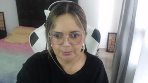 Snapshot of samy_vsn chatting on 02.16.25 samy_vsn online show from 02.16.25