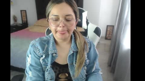 Snapshot of samy_vsn chatting on 02.23.25 samy_vsn online show from 02.23.25