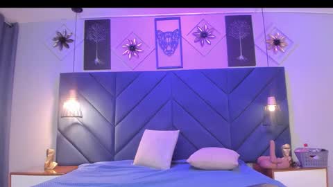 Snapshot of samyriverss chatting on 10.17.25 Samy online show from 10.17.25