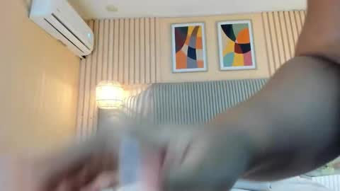 Snapshot of samyriverss chatting on 11.01.25 Samy online show from 11.01.25