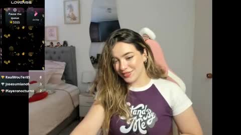 Snapshot of samysweet_8 chatting on 01.11.25 Samanta online show from 01.11.25