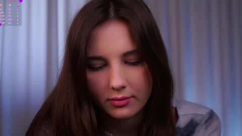 Isabel but you can call me Bella online show from 05.25.26