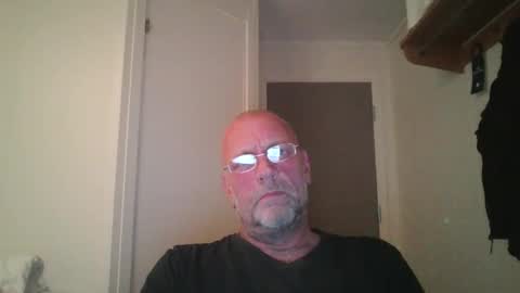 sandnesrune523 online show from 10.20.25