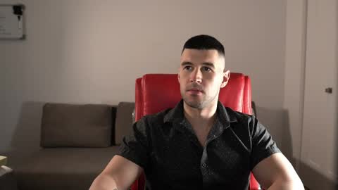 Sandow online show from 04.10.26