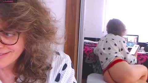 Sandra online show from 02.14.25