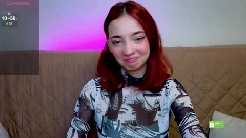 Snapshot of sandra_bell_ chatting on 01.24.25 Sandra online show from 01.24.25