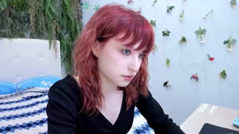 Snapshot of sandra_crazy chatting on 03.18.26 ElizaNik online show from 03.18.26