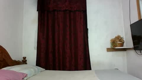 sandra online show from 11.17.25