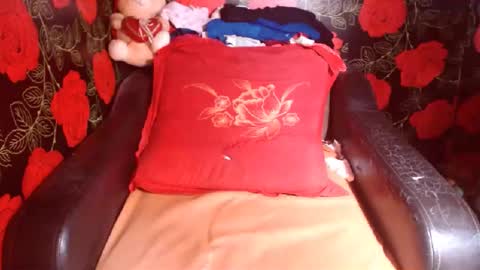 Snapshot of sandrabenet chatting on 11.06.25 Sandra online show from 11.06.25