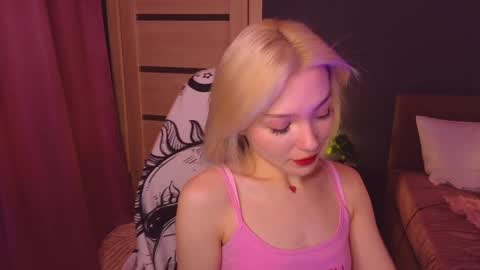 Sandy  online show from 01.28.25