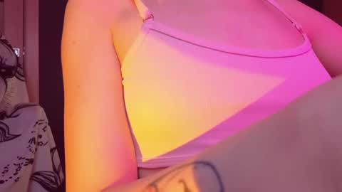 Sandy  online show from 02.11.25