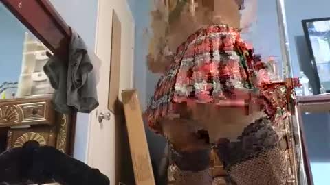 Snapshot of sandrasaa chatting on 12.22.24 Sandra online show from 12.22.24