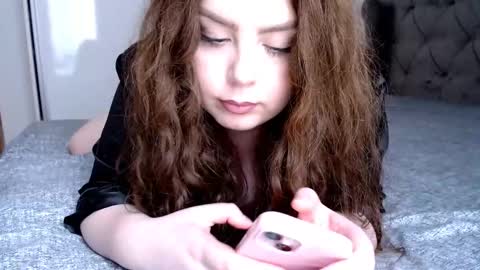 Snapshot of sandraxo93 chatting on 02.18.25 Sandra online show from 02.18.25