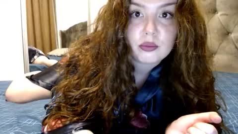 Snapshot of sandraxo93 chatting on 01.12.26 Sandra online show from 01.12.26