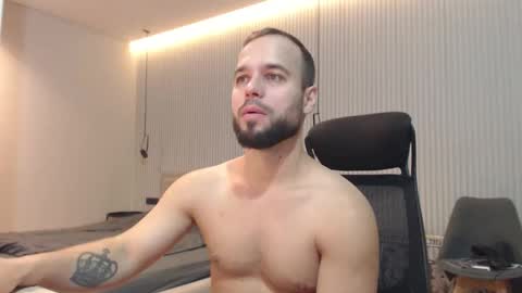 DeAlex online show from 11.14.25