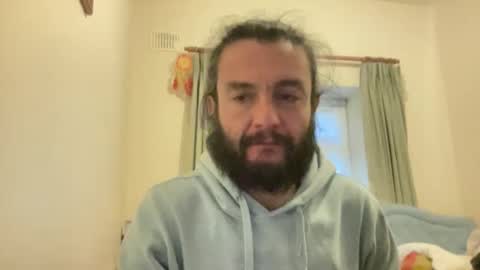 Sandro Andersom online show from 11.02.25