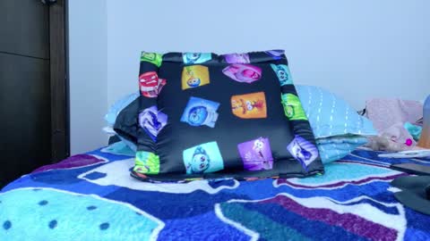 sandy online show from 02.08.26