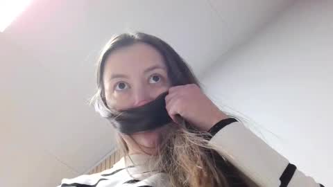 sanita_xi online show from 02.15.26