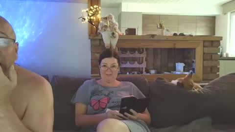 sanroom online show from 11.30.25