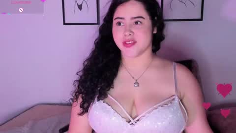 Snapshot of sansaleya69 chatting on 02.14.25 sansaleya online show from 02.14.25