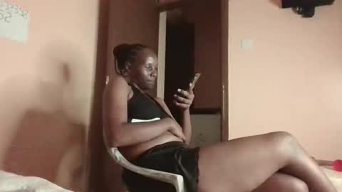 santalicious online show from 04.18.26