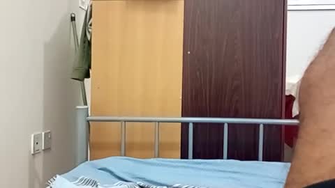 Snapshot of santhoshlees chatting on 02.14.25 Harder online show from 02.14.25