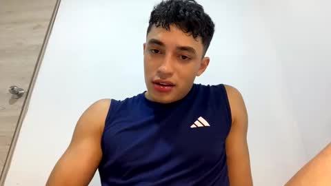 Snapshot of santi36rt chatting on 05.27.26 santi36rt online show from 05.27.26