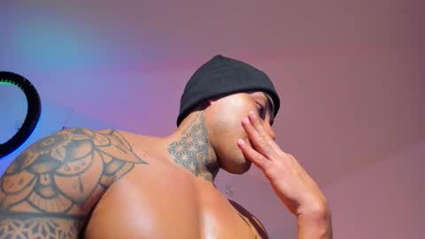 Snapshot of santi__ferrer chatting on 02.21.26 Santi Ferrer online show from 02.21.26