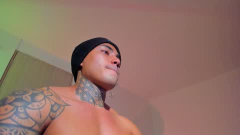 Snapshot of santi__ferrer chatting on 03.16.26 Santi Ferrer online show from 03.16.26