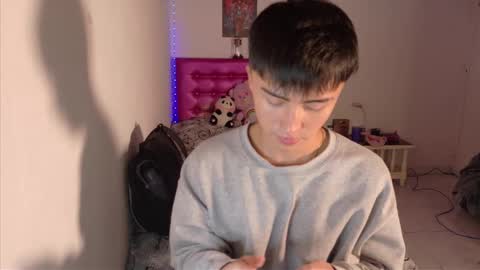 Snapshot of santi_fabulous chatting on 12.21.25 santi_fabulous online show from 12.21.25