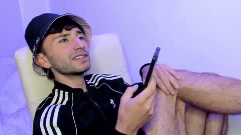 Santi online show from 01.12.25