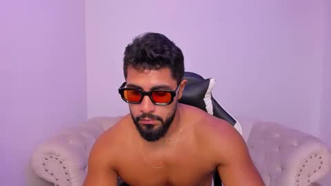 santiago_huntt online show from 03.14.26