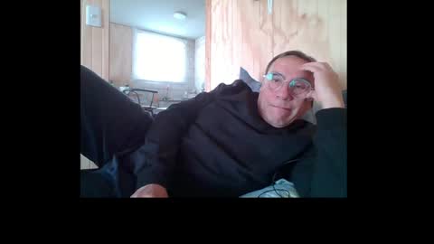 Snapshot of santiago_n chatting on 06.22.26 santiago_n online show from 06.22.26
