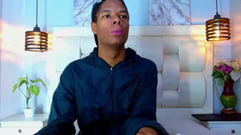 Santiiiiii  online show from 03.11.26