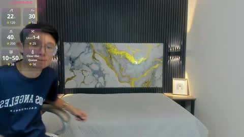 Snapshot of santiago_russo18 chatting on 10.08.25 santiago_russo18 online show from 10.08.25