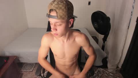 Snapshot of santiceballo chatting on 12.30.24 Julius Novachrono online show from 12.30.24