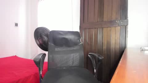 Snapshot of santiceballo chatting on 01.29.25 Julius Novachrono online show from 01.29.25