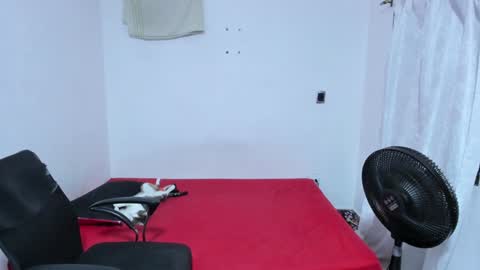 Snapshot of santiceballo chatting on 02.02.25 Julius Novachrono online show from 02.02.25