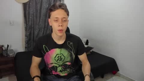 Julius Novachrono  online show from 04.19.26