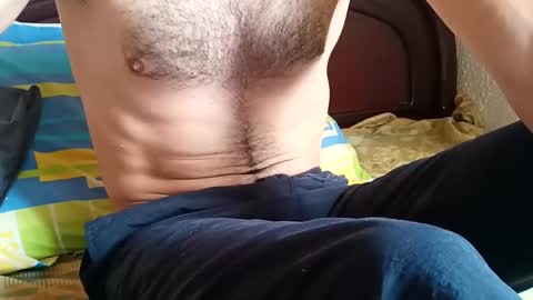 Snapshot of santifun33 chatting on 12.12.24 Santiago online show from 12.12.24