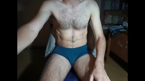 Snapshot of santifun33 chatting on 09.27.25 Santiago online show from 09.27.25