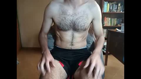 Snapshot of santifun33 chatting on 10.17.25 Santiago online show from 10.17.25