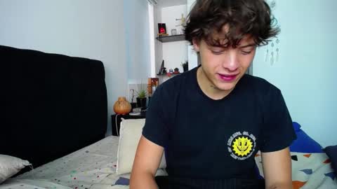 Santii online show from 12.21.24