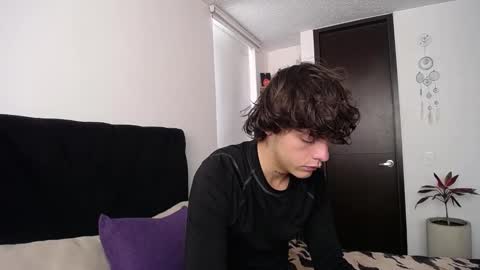 Santii online show from 03.11.25