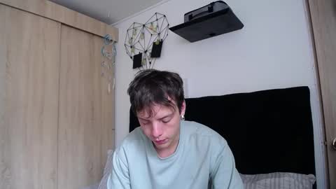 Santii online show from 10.14.25