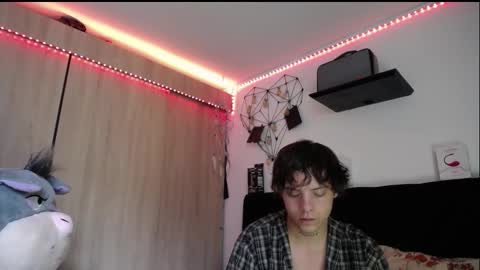 Santii online show from 02.25.26