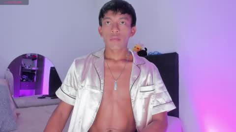 santi online show from 04.04.26