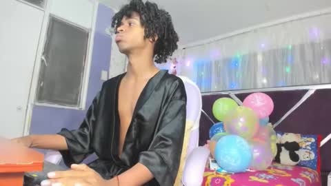 santy online show from 12.17.25