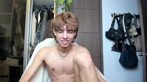 kitty online show from 02.04.25