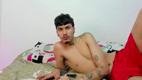santy_of1 online show from 06.08.26
